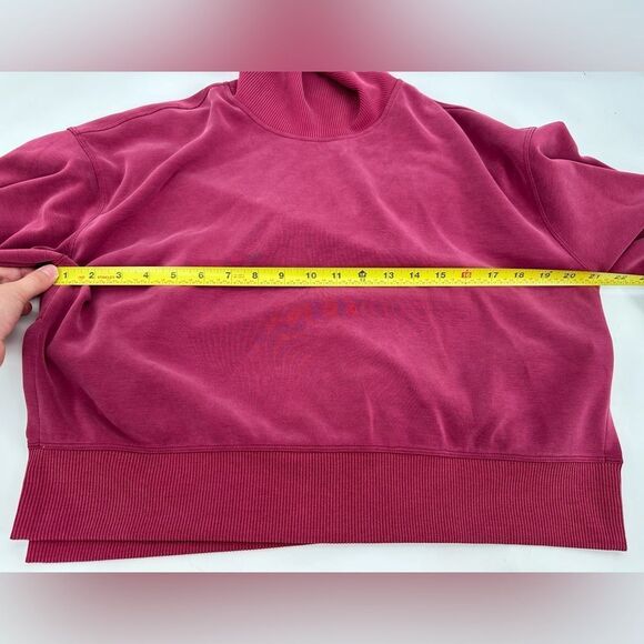 Lululemon Softstreme Turtleneck Pullover Pomegranate Size 4 - Picture 8 of 9